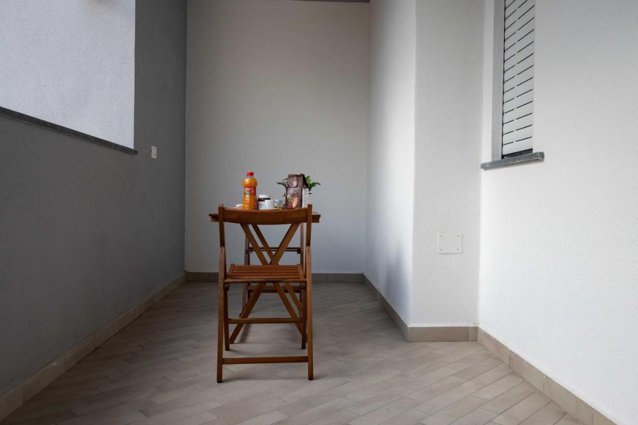 Ansiro Rooms Home Business Scisciano Bagian luar foto