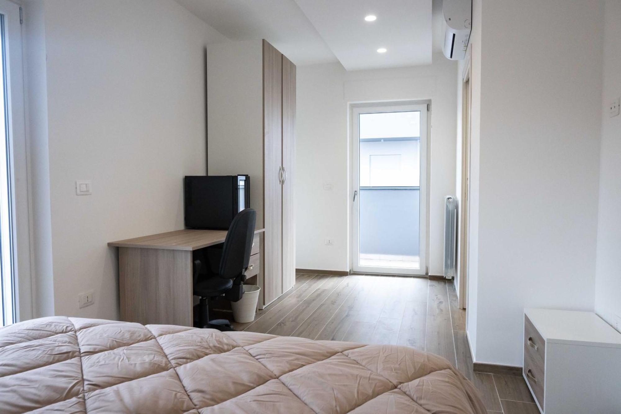 Ansiro Rooms Home Business Scisciano Bagian luar foto